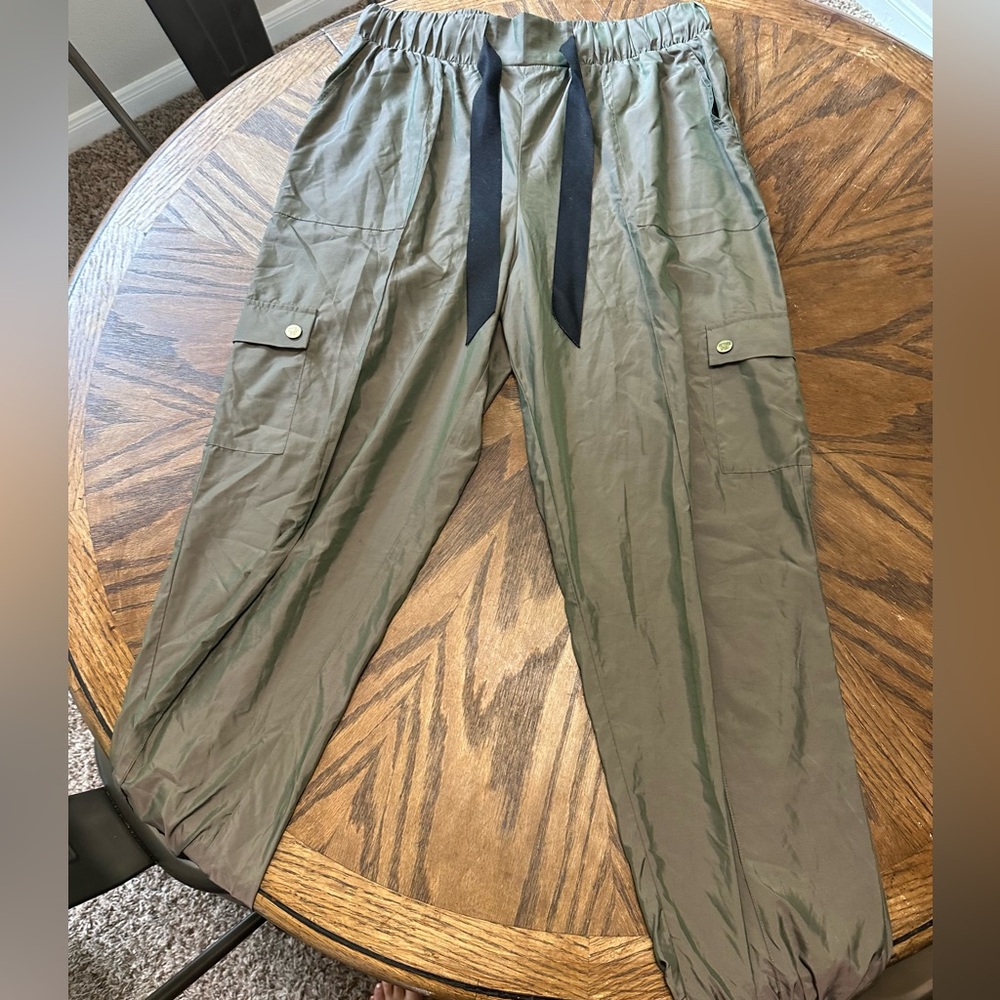 NWOT Victorias Sport Joggers